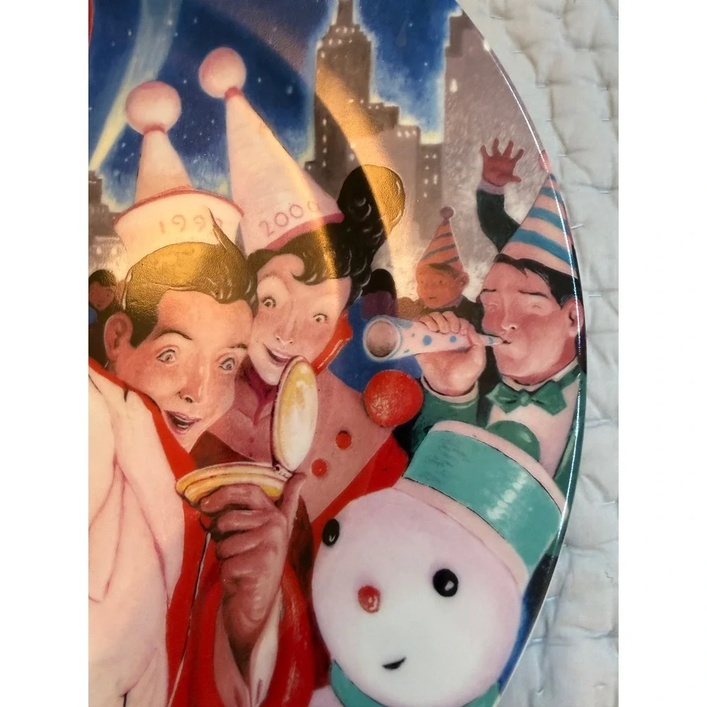 Saks Fifth Avenue William Joyce Millennium 2000 Holiday Porcelain Plate Germany